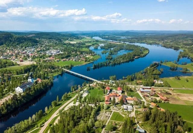 Järvsö Camping: Äventyr året runt i hjärtat av Hälsingland, med en mix av tradition och modern komfort. Välkommen!