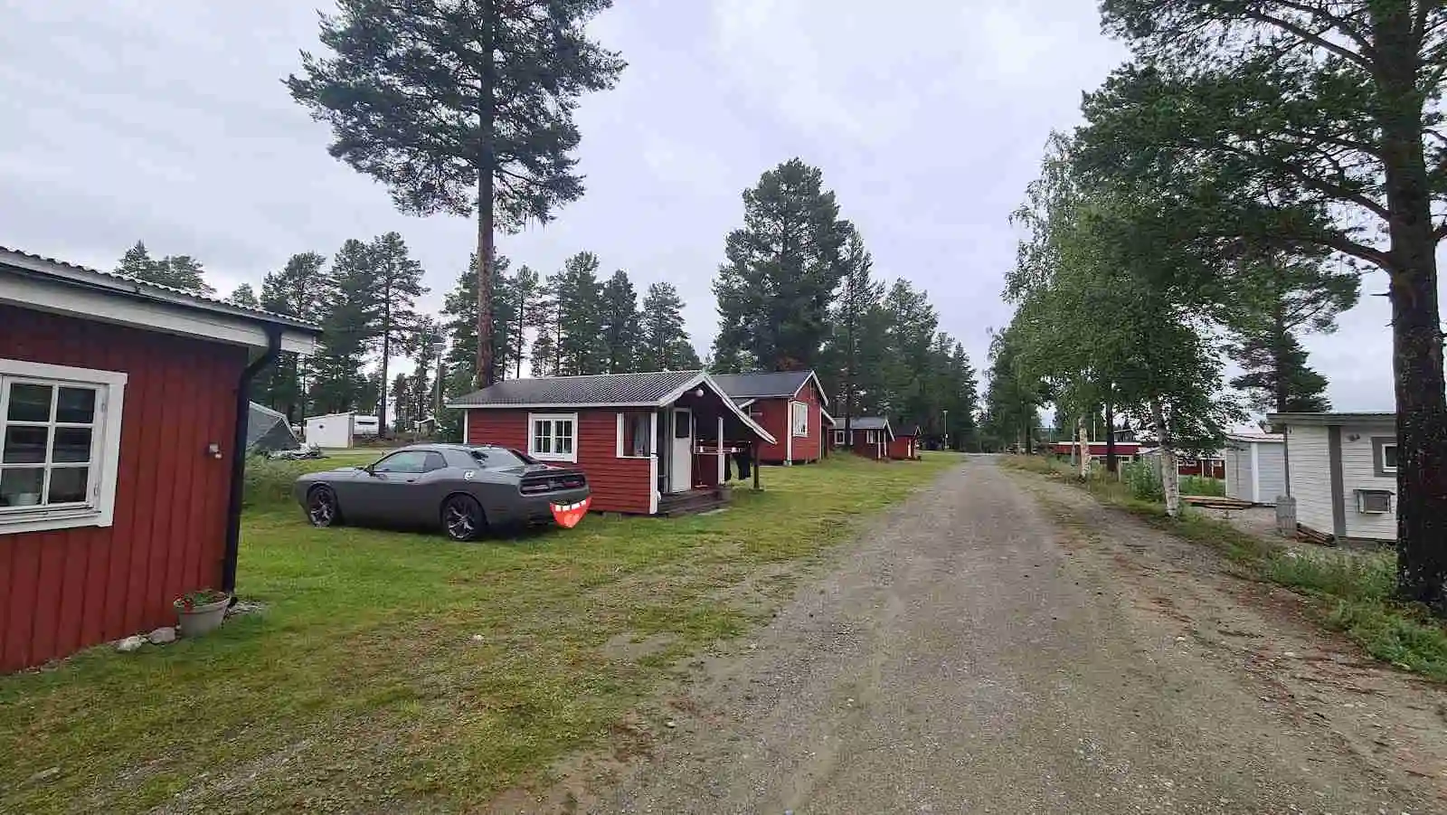 En naturlig oas i Vemdalsfjällen med året runt-äventyr, bekväma boenden och oändliga möjligheter för aktivitet och avkoppling.
